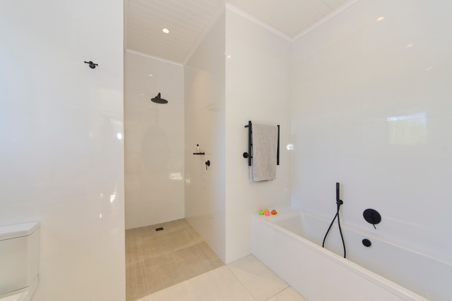 5 Bedroom Property for Sale in Pezula Private Estate Western Cape